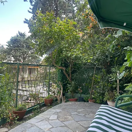 Alishome, Elegante Trilocale Con Vista Mare E Giardino