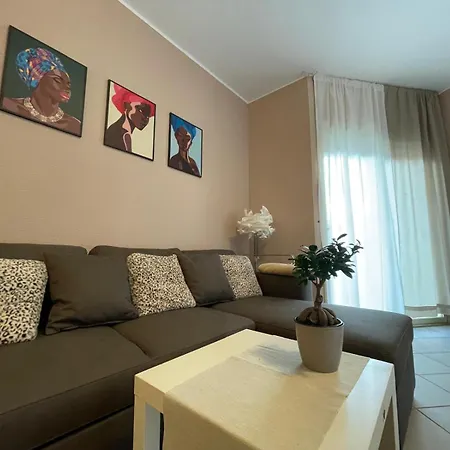 Alishome, Elegante Trilocale Con Vista Mare E Giardino