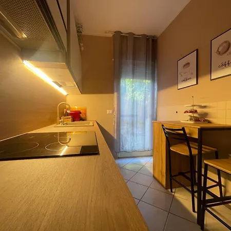 Apartment Alishome, Elegante Trilocale Con Vista Mare E Giardino *