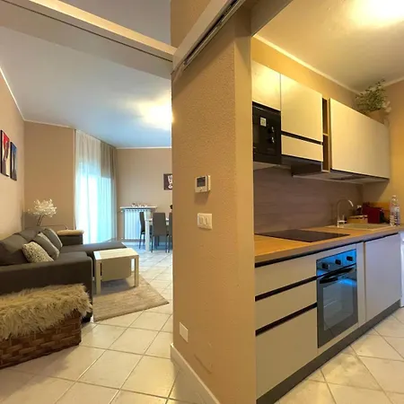 Alishome, Elegante Trilocale Con Vista Mare E Giardino Apartment