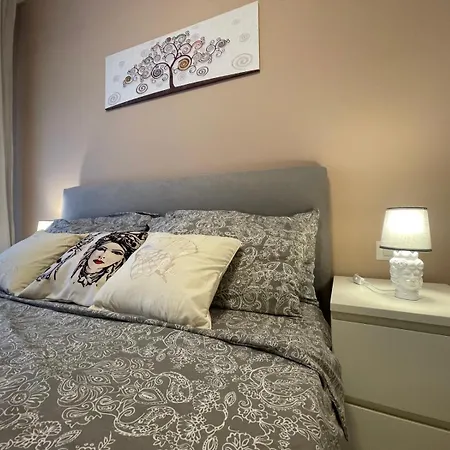Alishome, Elegante Trilocale Con Vista Mare E Giardino Apartment *