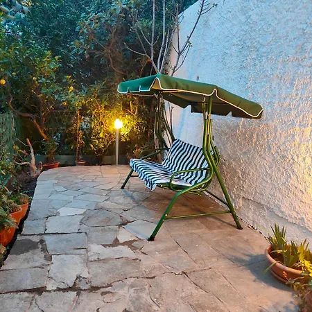 Apartment Alishome, Elegante Trilocale Con Vista Mare E Giardino