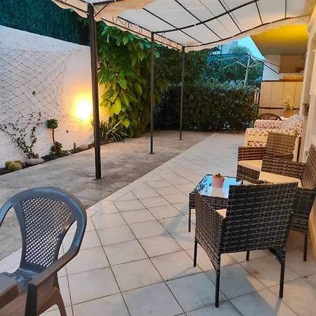 Apartmán Alishome,