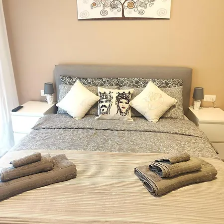 Alishome, Elegante Trilocale Con Vista Mare E Giardino Sanremo