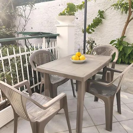 Alishome, Apartmán *